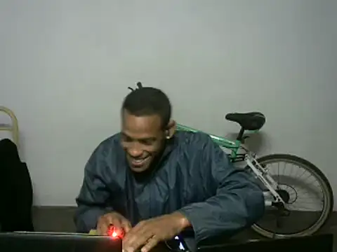 Snapshot of michel_sc chatting on February 3, 2026, 8:41 am michel sc online show from February 3, 2026, 8:41 am