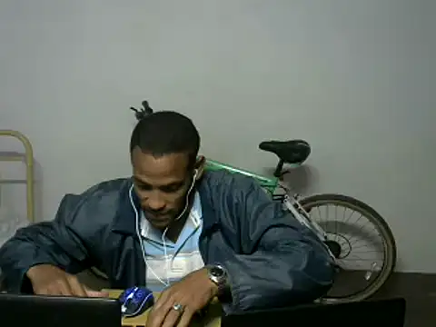 Snapshot of michel_sc chatting on February 10, 2026, 6:12 am michel sc online show from February 10, 2026, 6:12 am