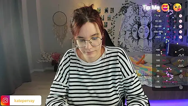 Snapshot of callmekatesmith chatting on February 9, 2025, 4:36 am callmekatesmith online show from February 9, 2025, 4:36 am