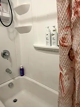 Snapshot of FreakNastyLacie chatting on November 15, 2025, 2:21 pm FreakNastyLacie online show from November 15, 2025, 2:21 pm