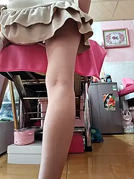 Yummy Girl0 online show from March 22, 2025, 3:09 am