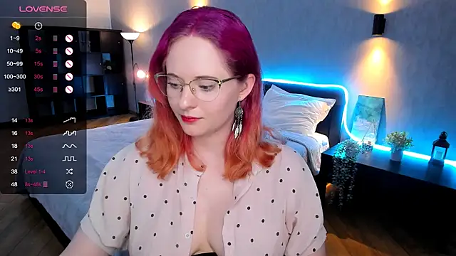 Aemilia  online show from January 11, 2025, 10:08 am