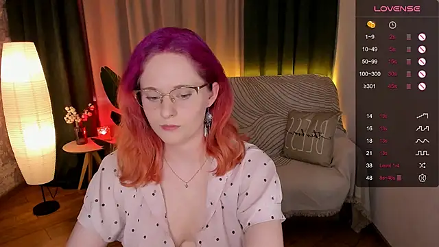 Aemilia  online show from January 13, 2025, 7:11 am