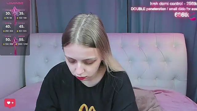 Alice Halle online show from October 13, 2025, 8:16 am