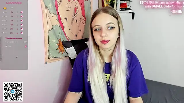 Alice Halle online show from December 17, 2025, 6:18 am