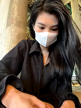 Snapshot of Ladygirrl22 chatting on November 22, 2025, 6:56 am Ladygirrl22 online show from November 22, 2025, 6:56 am