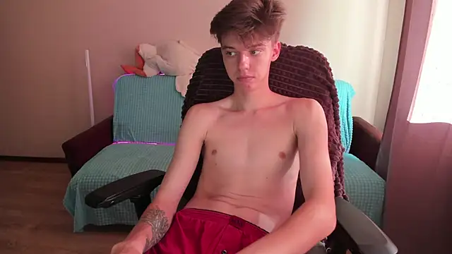 Snapshot of Liam_sexy1 chatting on September 23, 2025, 12:56 pm Liam sexy1 online show from September 23, 2025, 12:56 pm