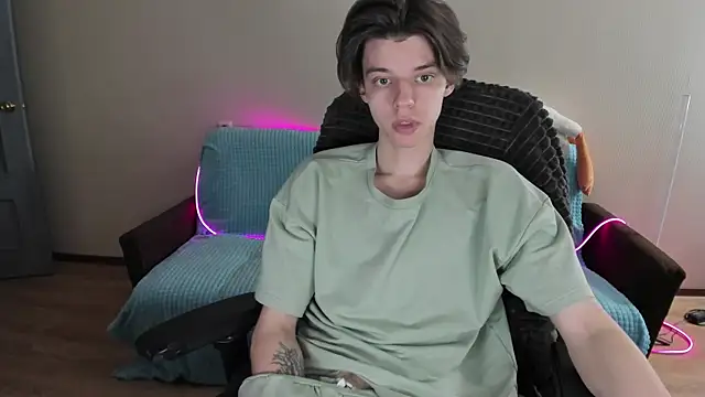 Liam sexy1 online show from February 8, 2025, 2:05 pm