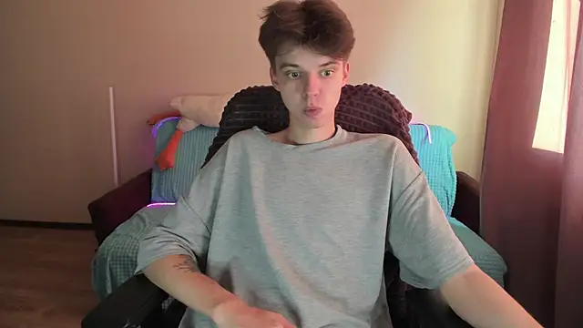 Snapshot of Liam_sexy1 chatting on September 29, 2025, 2:44 pm Liam sexy1 online show from September 29, 2025, 2:44 pm