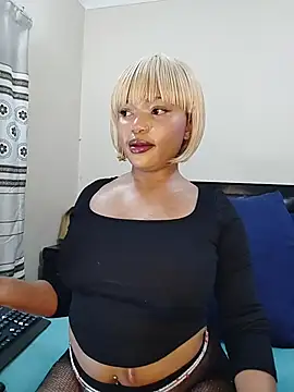 Snapshot of Sugartonguexx chatting on December 16, 2025, 7:29 pm Sugartonguexx online show from December 16, 2025, 7:29 pm