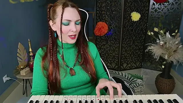 VandaRossi online show from February 26, 2025, 11:21 am