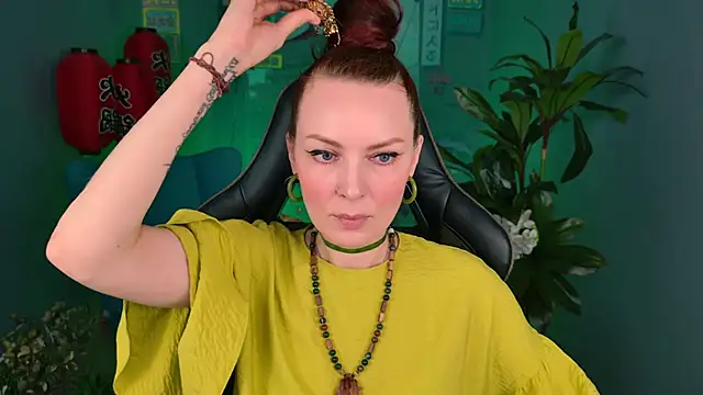 Snapshot of VandaRossi chatting on September 24, 2025, 9:16 am VandaRossi online show from September 24, 2025, 9:16 am