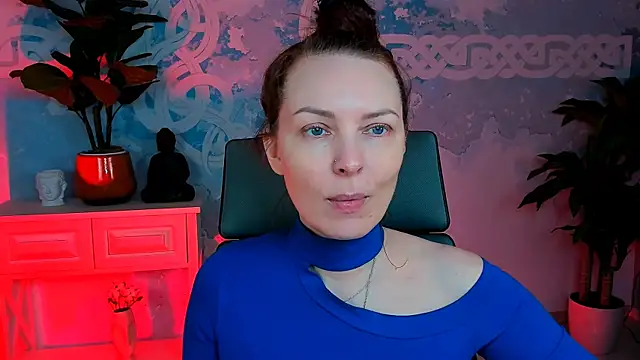 Snapshot of VandaRossi chatting on September 26, 2025, 10:22 am VandaRossi online show from September 26, 2025, 10:22 am