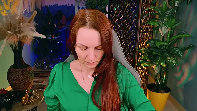 VandaRossi online show from January 7, 2026, 8:41 am