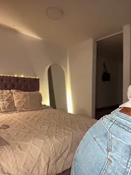 samantha evans2 online show from February 4, 2026, 2:28 am