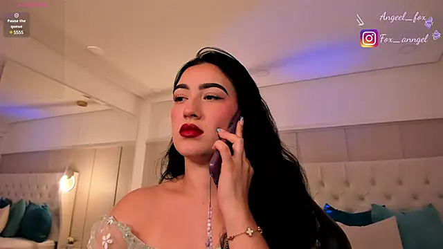 angeel fox online show from February 20, 2025, 5:20 pm