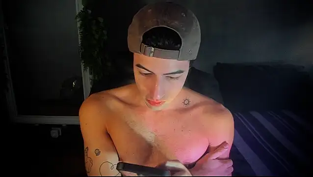 Snapshot of newjeff chatting on October 20, 2025, 2:28 pm newjeff online show from October 20, 2025, 2:28 pm