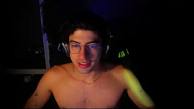 Snapshot of newjeff chatting on October 14, 2025, 9:58 pm newjeff online show from October 14, 2025, 9:58 pm