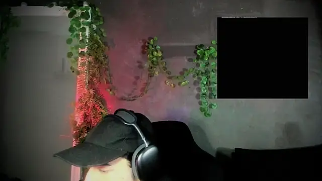 Snapshot of newjeff chatting on March 17, 2025, 2:41 am newjeff online show from March 17, 2025, 2:41 am