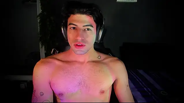 Snapshot of newjeff chatting on October 18, 2025, 11:18 pm newjeff online show from October 18, 2025, 11:18 pm