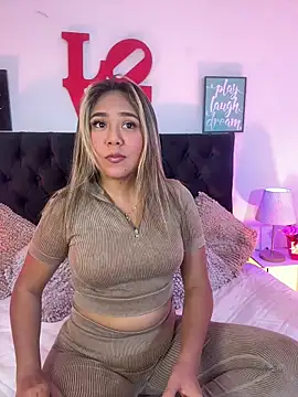 Snapshot of AriannaTorres chatting on February 24, 2026, 5:58 pm AriannaTorres online show from February 24, 2026, 5:58 pm