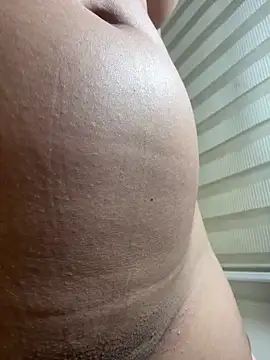 Snapshot of AriannaTorres chatting on February 28, 2026, 11:10 am AriannaTorres online show from February 28, 2026, 11:10 am