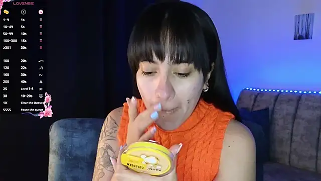 ZaraDames  online show from October 3, 2025, 3:09 am