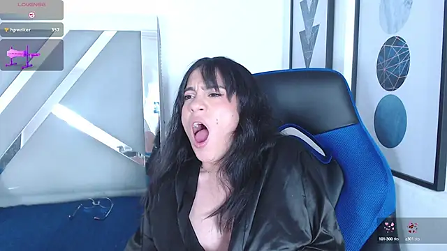 ZaraDames  online show from February 19, 2025, 10:12 am