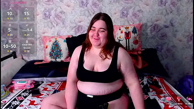 Estelle Hicks online show from February 13, 2025, 6:15 pm