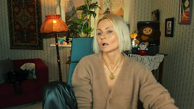 LilithLevite online show from March 5, 2025, 5:07 am