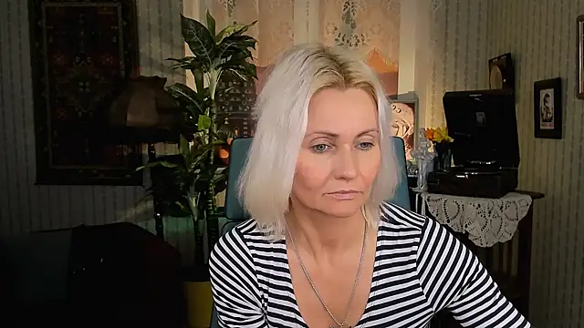 LilithLevite online show from February 3, 2025, 5:40 am