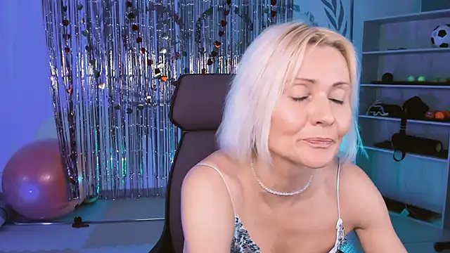 LilithLevite online show from March 13, 2025, 8:15 am