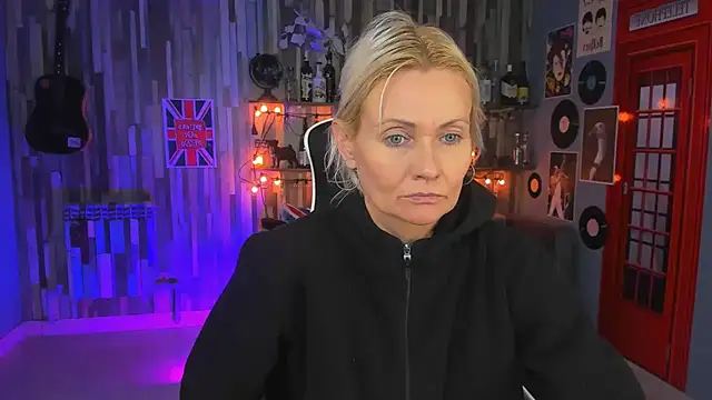 LilithLevite online show from February 1, 2025, 4:24 am