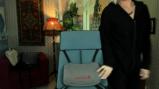 LilithLevite online show from March 19, 2025, 5:08 am