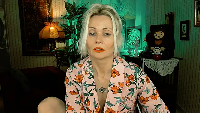 LilithLevite online show from January 27, 2025, 11:22 am