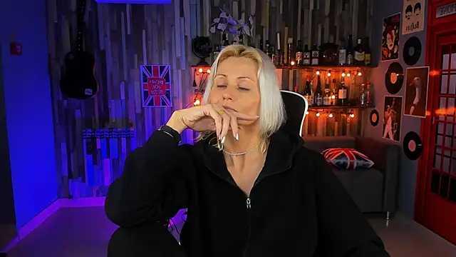 LilithLevite online show from February 10, 2025, 11:15 am