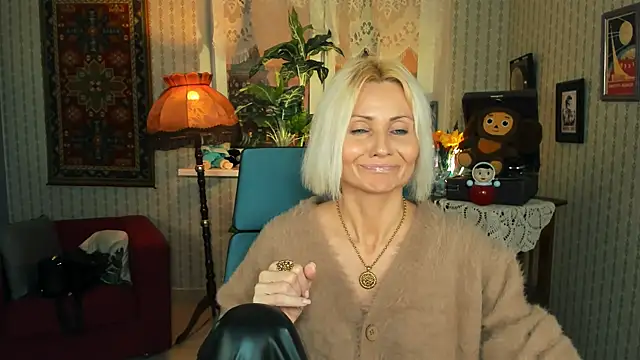 LilithLevite online show from March 5, 2025, 8:10 am