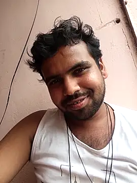 Snapshot of MeFeellove chatting on October 3, 2025, 9:11 am MeFeellove online show from October 3, 2025, 9:11 am