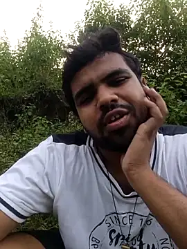 Snapshot of MeFeellove chatting on October 7, 2025, 1:06 am MeFeellove online show from October 7, 2025, 1:06 am