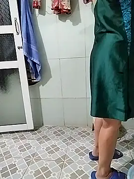 Snapshot of Zane_Natha chatting on October 31, 2025, 11:33 pm Zane Natha online show from October 31, 2025, 11:33 pm