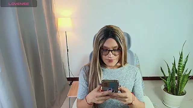 Snapshot of vitta_alfayed chatting on September 25, 2025, 10:38 pm vitta alfayed online show from September 25, 2025, 10:38 pm