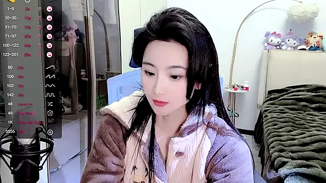 FeiFei-babe online show from February 19, 2025, 8:41 pm