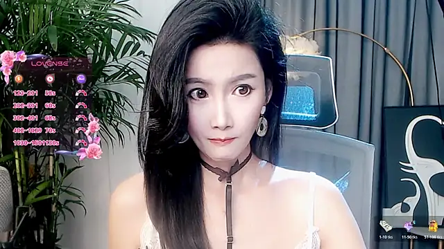 FeiFei-babe online show from November 14, 2025, 1:15 pm