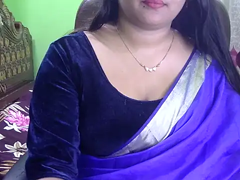 Snapshot of BengaliQueenStar chatting on October 6, 2025, 3:57 pm BengaliQueenStar online show from October 6, 2025, 3:57 pm
