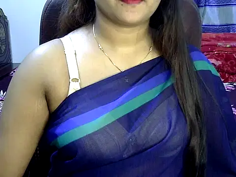 Snapshot of BengaliQueenStar chatting on February 27, 2025, 4:32 pm BengaliQueenStar online show from February 27, 2025, 4:32 pm