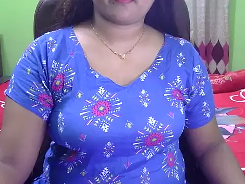 Snapshot of BengaliQueenStar chatting on October 28, 2025, 4:39 pm BengaliQueenStar online show from October 28, 2025, 4:39 pm