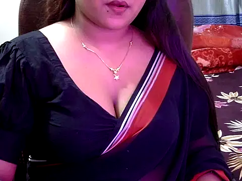 Snapshot of BengaliQueenStar chatting on February 28, 2025, 6:09 pm BengaliQueenStar online show from February 28, 2025, 6:09 pm