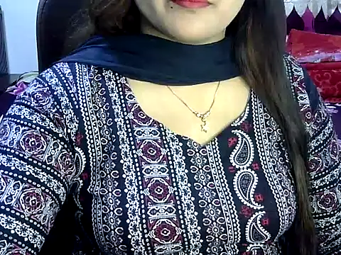 Snapshot of BengaliQueenStar chatting on March 4, 2025, 5:24 pm BengaliQueenStar online show from March 4, 2025, 5:24 pm