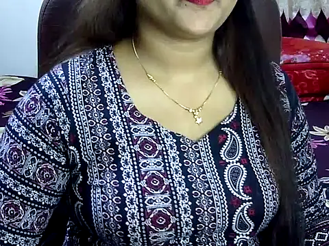 Snapshot of BengaliQueenStar chatting on March 4, 2025, 8:27 pm BengaliQueenStar online show from March 4, 2025, 8:27 pm