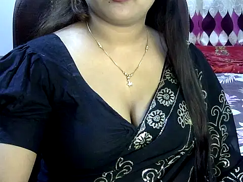 Snapshot of BengaliQueenStar chatting on March 18, 2025, 4:39 pm BengaliQueenStar online show from March 18, 2025, 4:39 pm